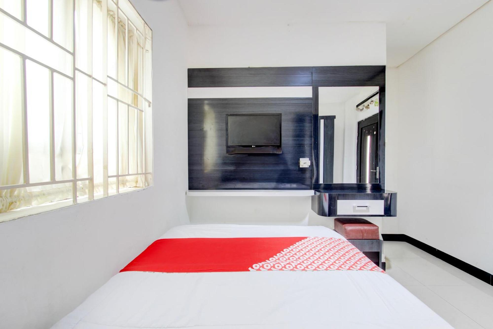 Oyo 409 Pondok Helomi Kalasan Exterior photo