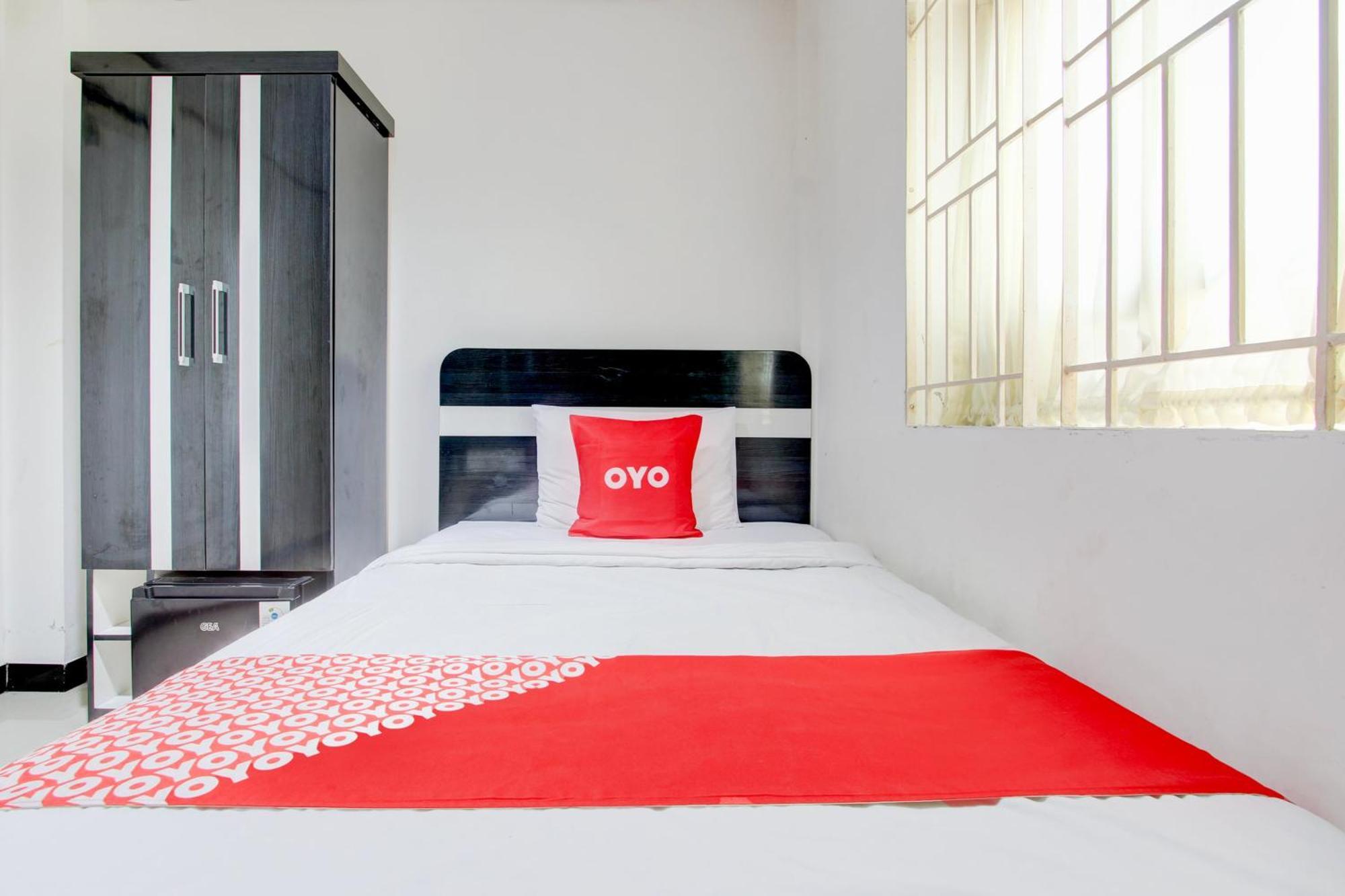 Oyo 409 Pondok Helomi Kalasan Exterior photo